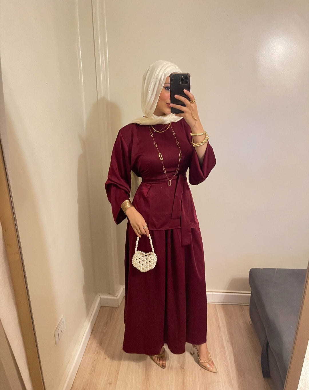 طقم سواريه