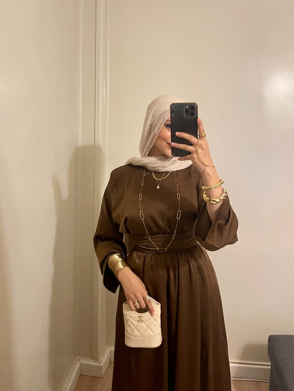 طقم سواريه