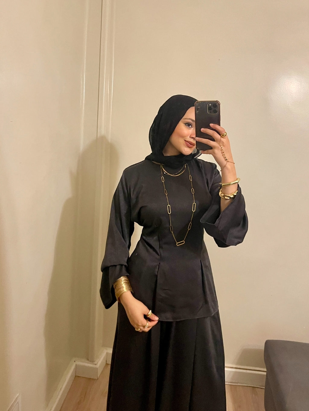 طقم سواريه